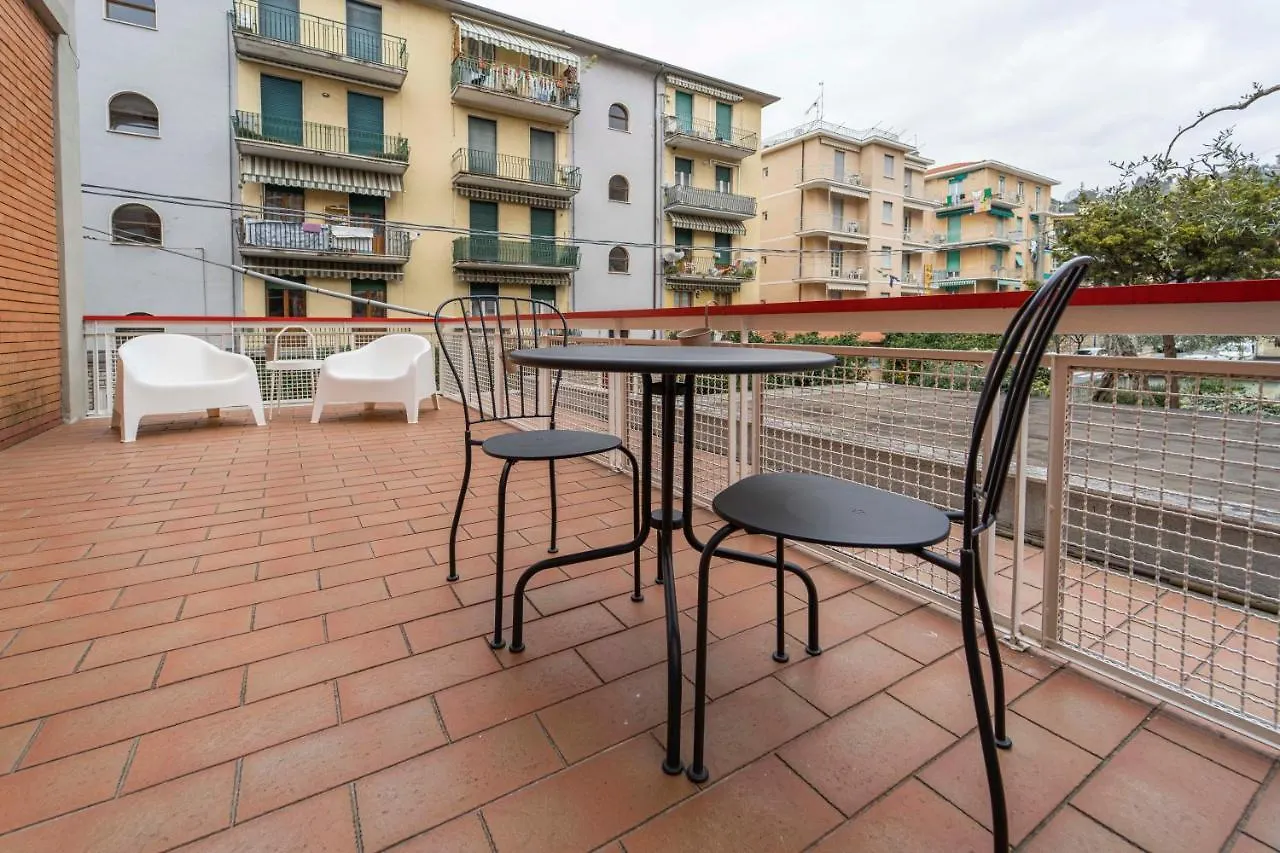 102-103 Affittacamere A Ca Mea Lerici 200 Metri Dal Mare E Spiaggia Italy